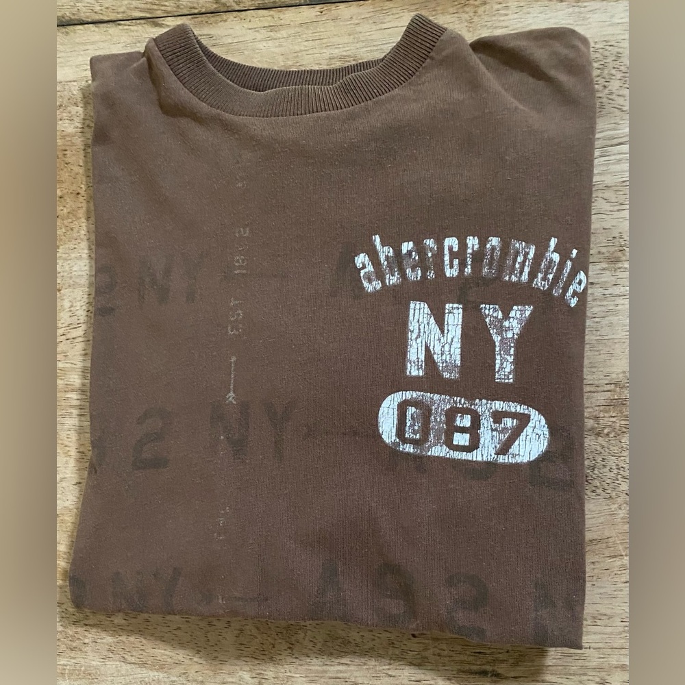 Abercrombie Boy’s Sz Medium Brown‎ Cotton Graphic Short Sleeve Tee